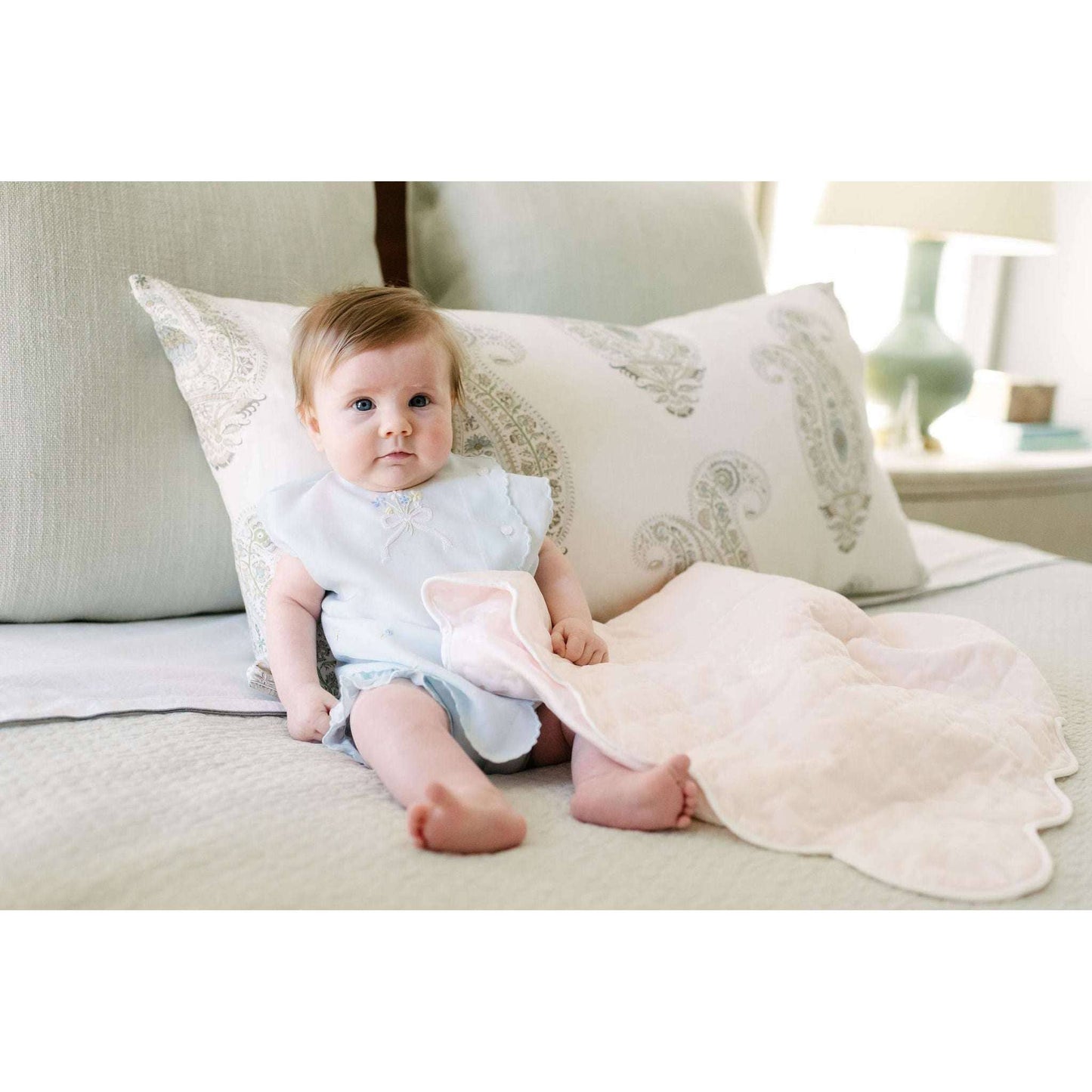 QUILTED SATIN BABY BLANKET: Pink